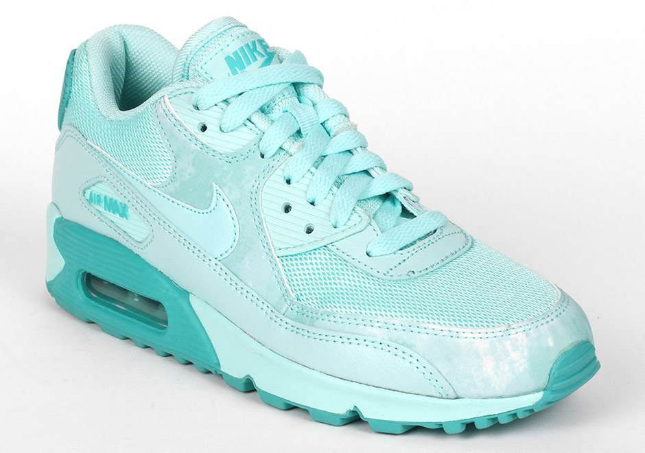Gradeschool girls receive an appropriate pastel colorway of the Nike Air  Max 90 for spring in