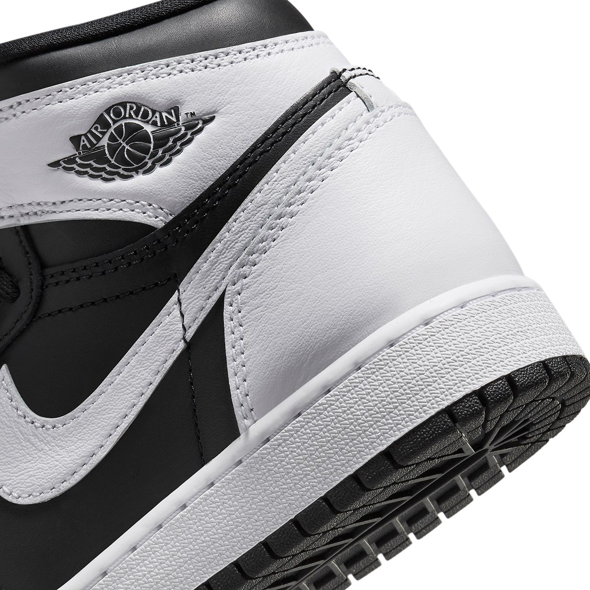 Air Jordan 1 Black White DZ5485-010 Release Date | SneakerNews.com