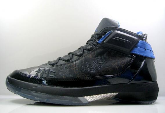 Air Jordan (22) XXII PE East Black/Royal Blue