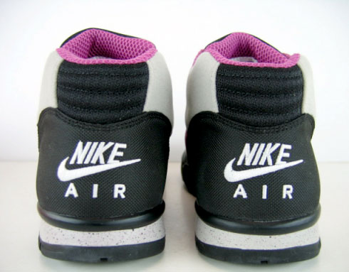 air_trainer_1_tech_pink_003.jpg