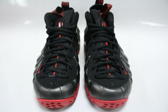 Air Foamposite (1) One - Black/Varsity Red - SneakerNews.com