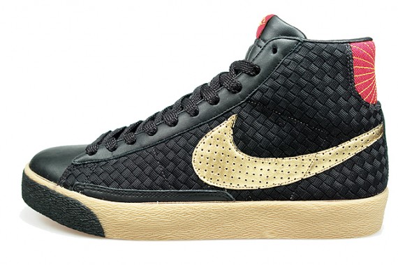 Nike Blazer Mid Premium Woven – Black – Gold – Varsity Red