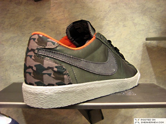 Nike Blazer Low - Satin - Camo