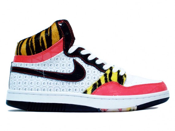 Nike Court Force High – Setsubun (Seasonal Division)