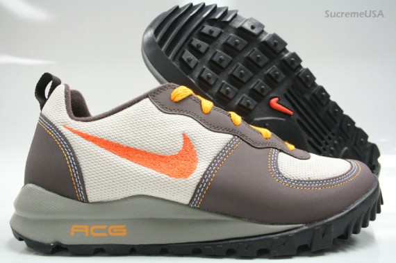 Nike Takos Low - Brown Orange Beige 