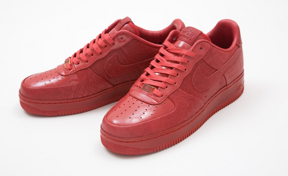 Nike Air Force 1 Supreme x Hectic - Update - SneakerNews.com