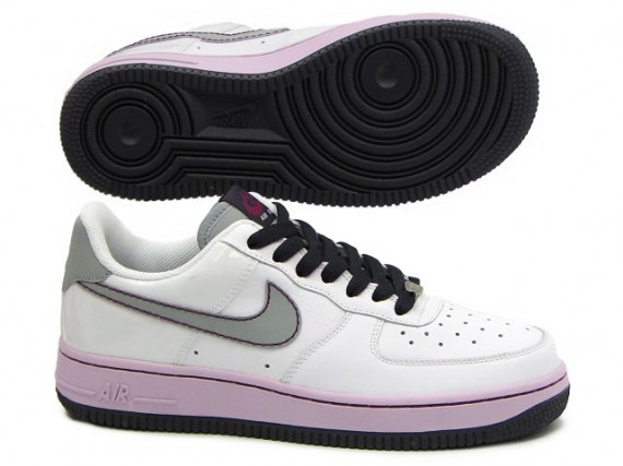 Nike WMNS Air Force 1 – White/Silver Doll/Cave Purple