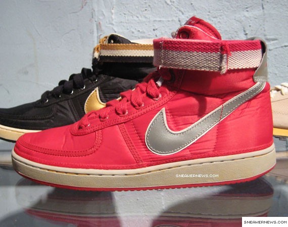 Nike Vintage Vandal High - Red