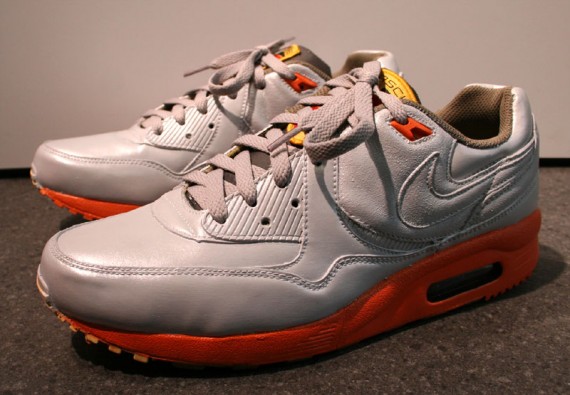 Nike Air Max Light Leyp x Purchaze x Porsche GT3 RS Collabo