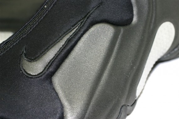 Nike Air Flightposite Retro - Black - Metallic Silver