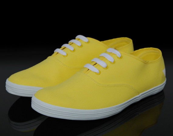 Gola Vibe Canvas - Now Available - SneakerNews.com