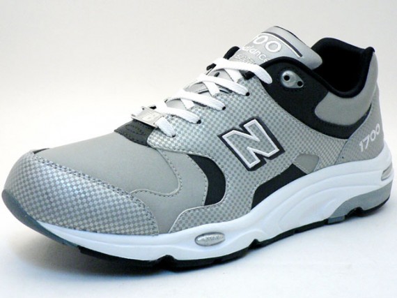 New Balance CM1700L Limited Edition - SneakerNews.com