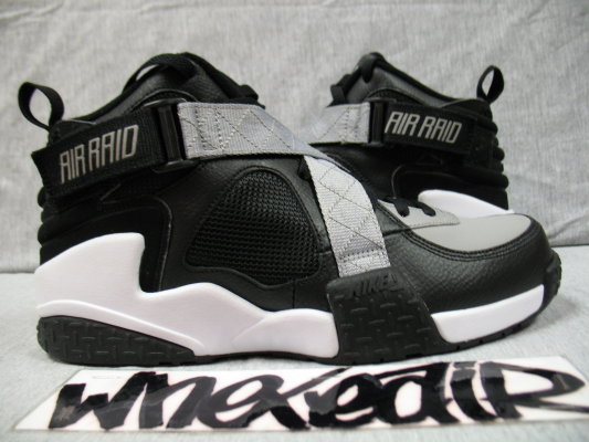 Nike Air Raid Retro - Black - Medium Grey - White