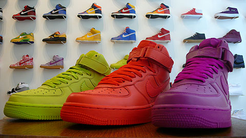 Nike WMNS Air Force 1 High - Solid Colors - Quickstrike