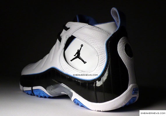 Derek jeter hot sale jordans 2005