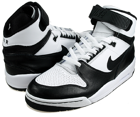 Nike Air Revolution High - Black/Black/White