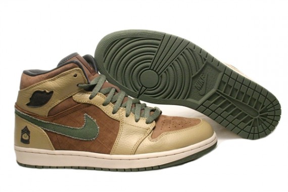 Release Reminder: Air Jordan 1 - Armed Forces - SneakerNews.com