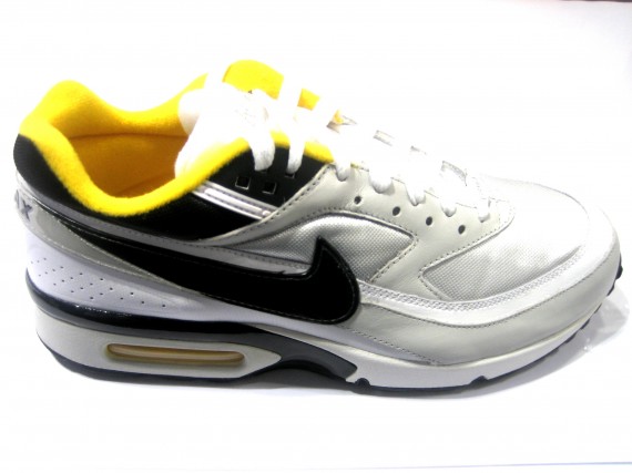 Nike Air Classic BW - Grey - Black - Varsity Maize