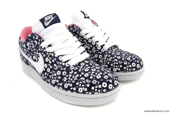 floral sb dunks