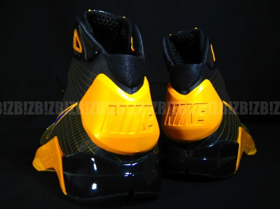 Nike Hyperdunk Kobe Bryant PE - Black - Maize - Released