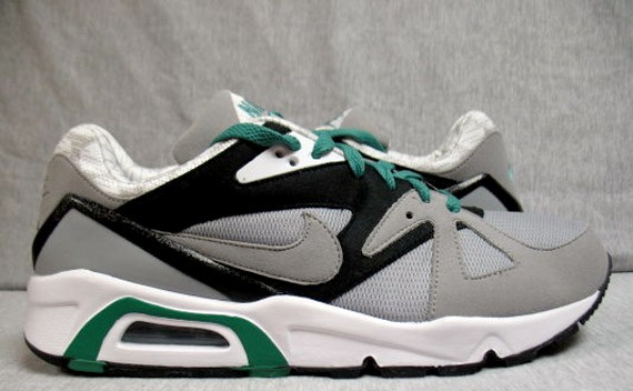 Nike Air Structure 91 Triax - Matte Silver - Washed Green - Black