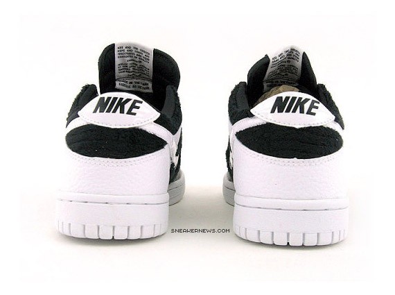 Nike Dunk Low GS - Panda - SneakerNews.com