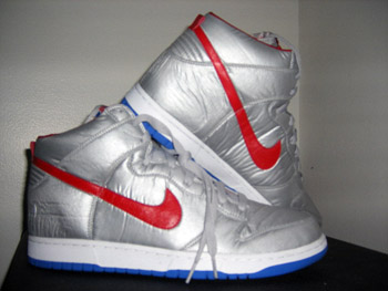 nike-dunks-be-true-family-reunion-1.jpg