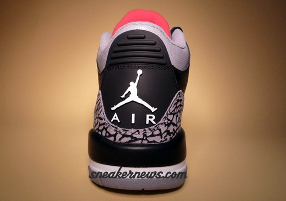 Air Jordan Retro III (3) - Black Cement - Countdown Pack