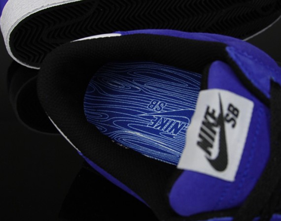 Nike SB Blazer Low - Varsity Royal/Black