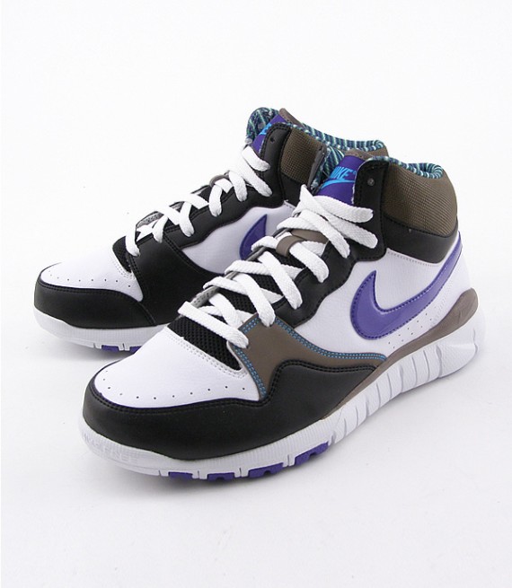 Nike Court Force Free Trail Mid