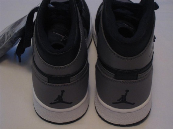Air Jordan 1 (GS) - Black - Soft Grey - White