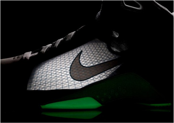 Nike Hyperdunk – McFly to release at UNDFTD