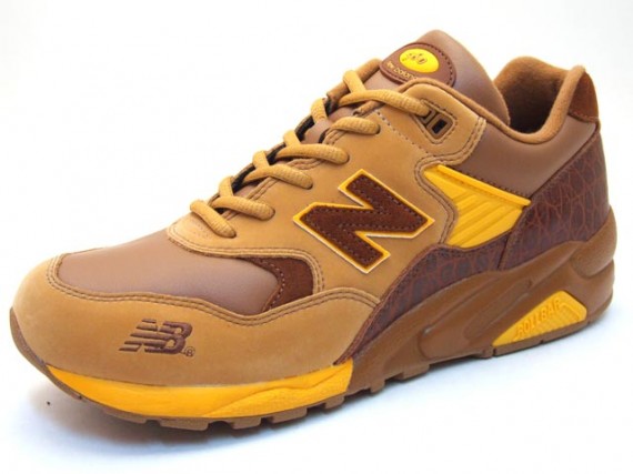 New Balance MT580J - Luggage Collection - SneakerNews.com
