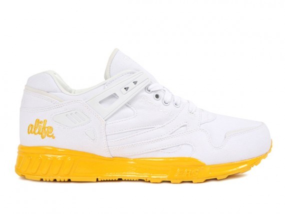 Reebok x Alife ERS 5000 Released - SneakerNews.com