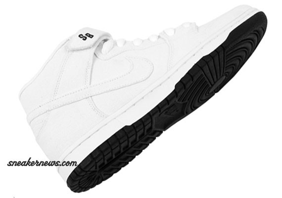Nike Dunk Mid SB - Tokyo Dunk Low Inspired
