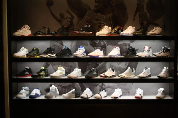 House of Hoops - Air Jordan + Nike Basketball Update