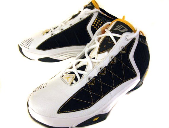 Air Jordan CP3 - Chris Paul Signature Model - 2009