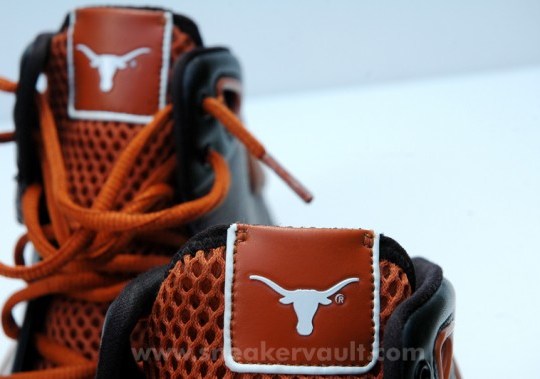 Nike Hyperdunk – Texas Longhorn PE