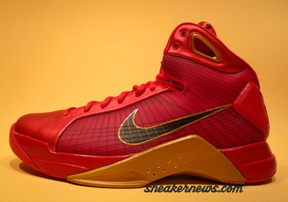 Nike Hyperdunk Sport Red – Metallic Gold – China Colorway Update