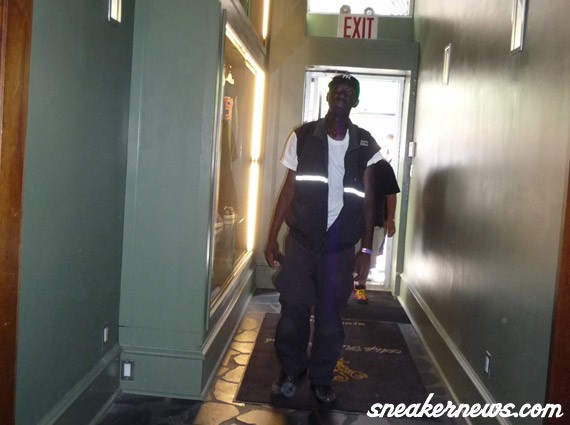 questlove air force 1