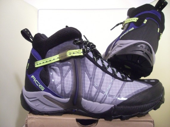 Nike Air Zoom Tallac Lite Hiking Boots - SneakerNews.com