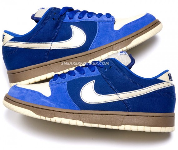 Nike Dunk Low Pro SB - Melbourne - Gold Rail - Varsity Royal