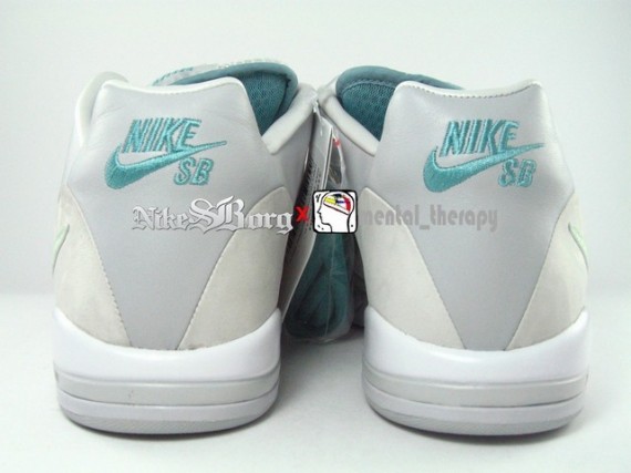 Nike SB Zoom Tre A.D. - Air McFly - SneakerNews.com