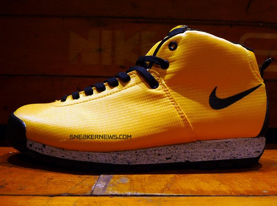 Nike Air Magma Yellow Rip-Stop - US Exclusive