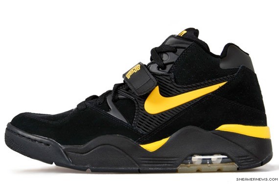 Nike Air Force 180 – Black – Maize – Bumble Bee