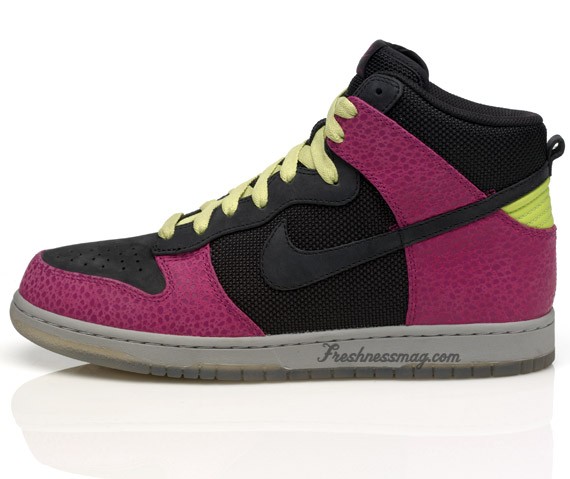 nike-dunk-high-rave-pink-black-safari.jpg