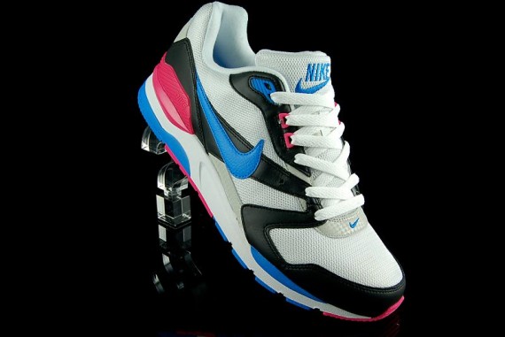 Nike Twilight - White, Black, Photo Blue & Pink