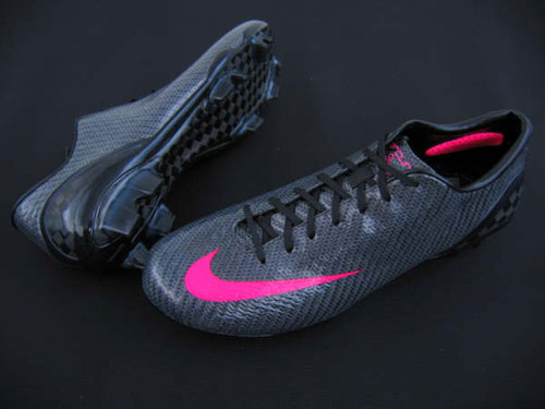 Nike Mercurial Vapor SL - World's Lightest Soccer Boot