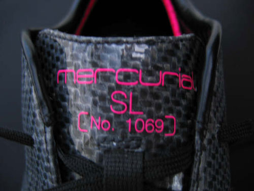 7-nike-mercurial-sl-carbon-fiber-soccer-shoe.jpg