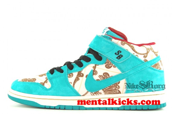 Nike Dunk SB Mid Premium - Sample - SneakerNews.com